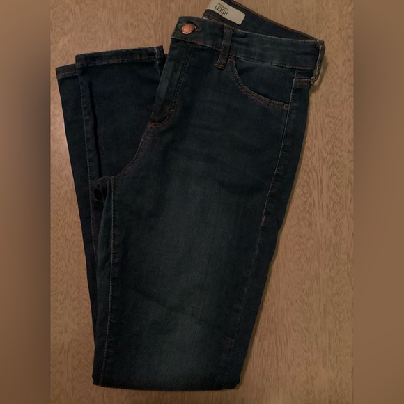 Topshop Moto Leigh Jeans Size 26 (or approximate size 2) EUC - Picture 2 of 13